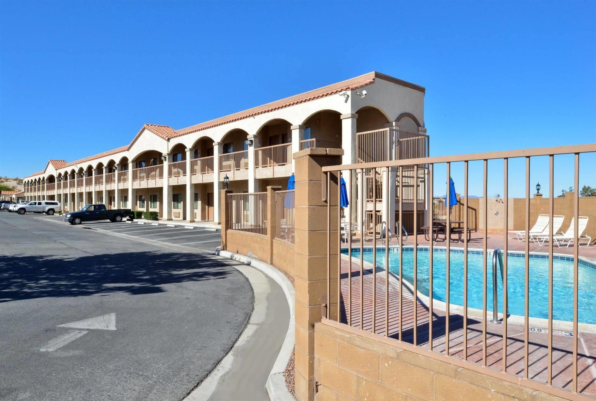 Americas Best Value Inn - Joshua Tree/Twentynine Palms Exterior foto
